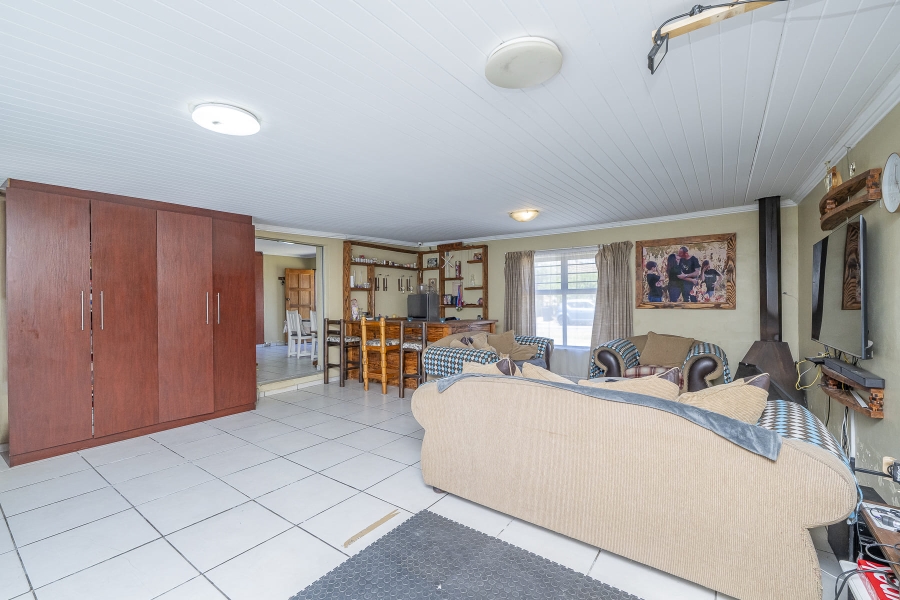 4 Bedroom Property for Sale in Bonnie Brae Western Cape